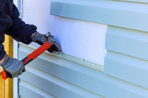 Reliable Vinyl Siding contractor in Windsor, IL by Creative Siding